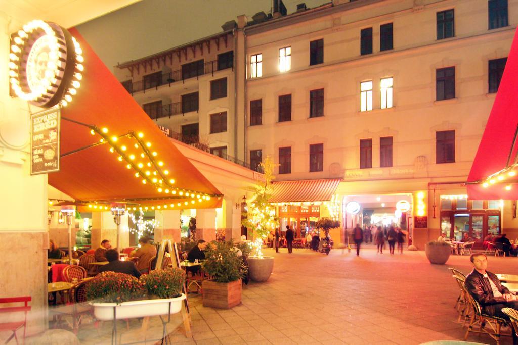 Gozsdu Court Budapest Hotel Exterior photo